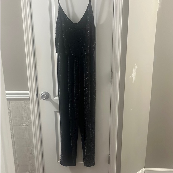 Eliza J Black Jumpsuit with Sleeveless Design and Deep V-Neckline - Picture 1 of 5
